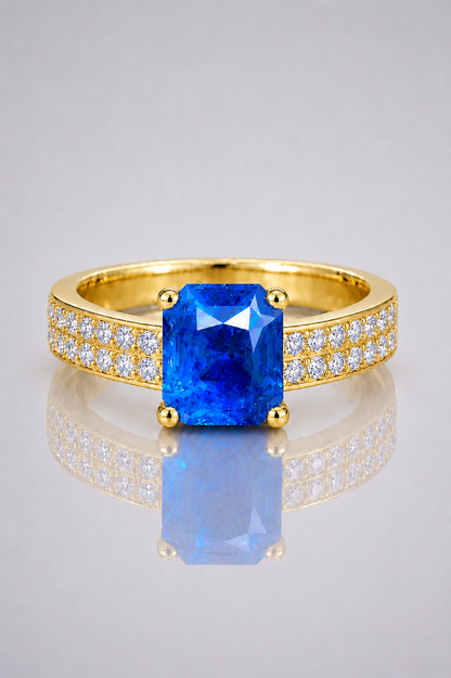 Natural Blue Sapphire Diamond Yellow Gold Ring