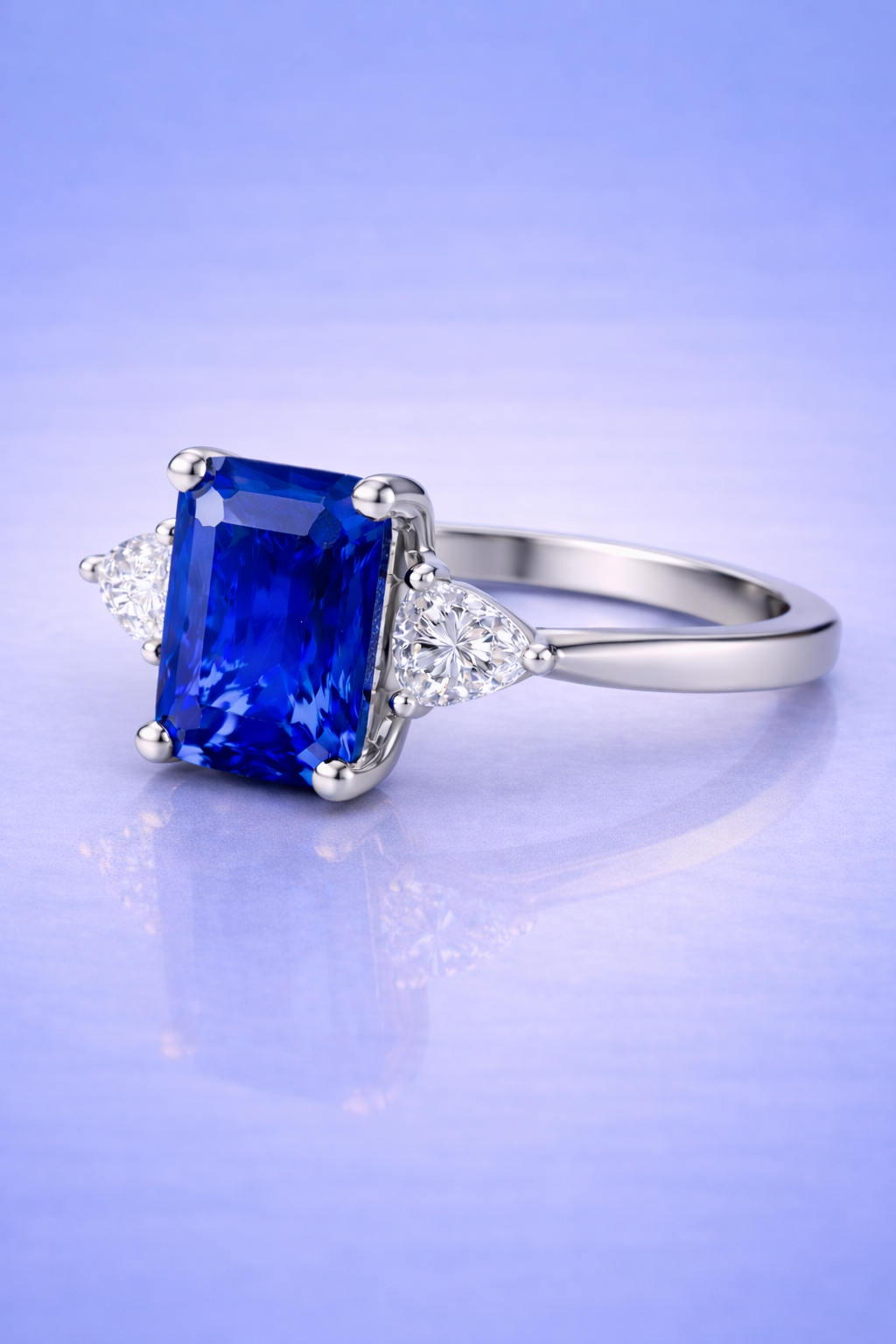 blue sapphire diamond platinum ring