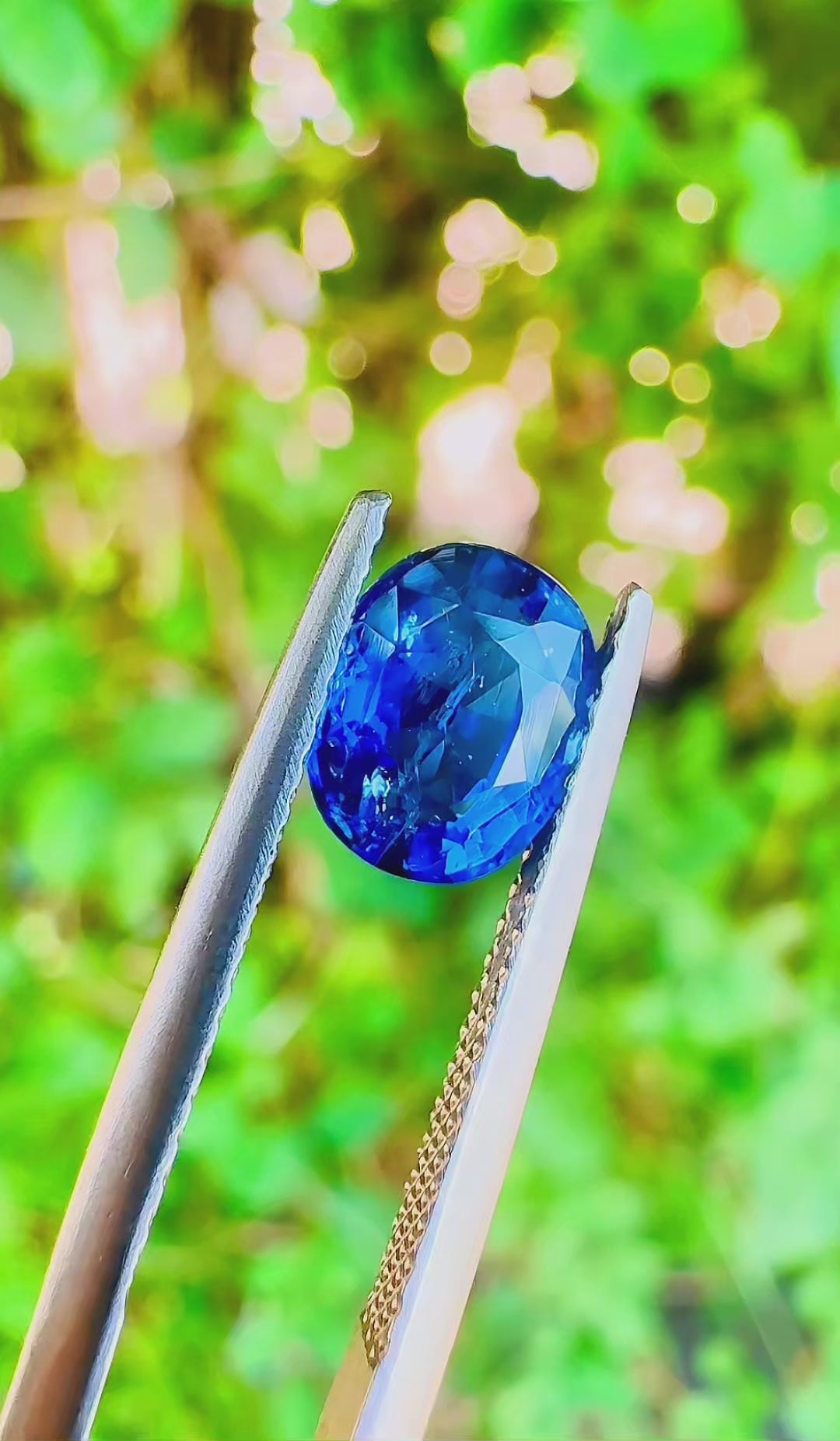 1.79 ct blue sapphire certified