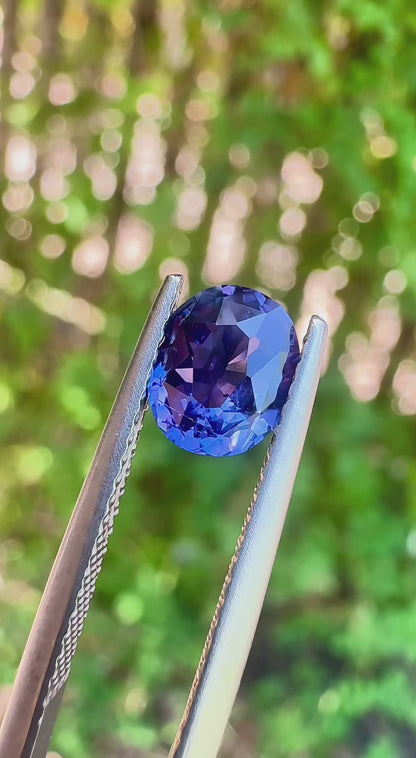1.10 ct unheated violet sapphire certified